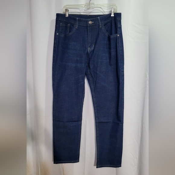 Jeans Wear Men's NWOT Deep Blue/Dark Wash Straight Leg Jeans Size 34x29 - Picture 2 of 9